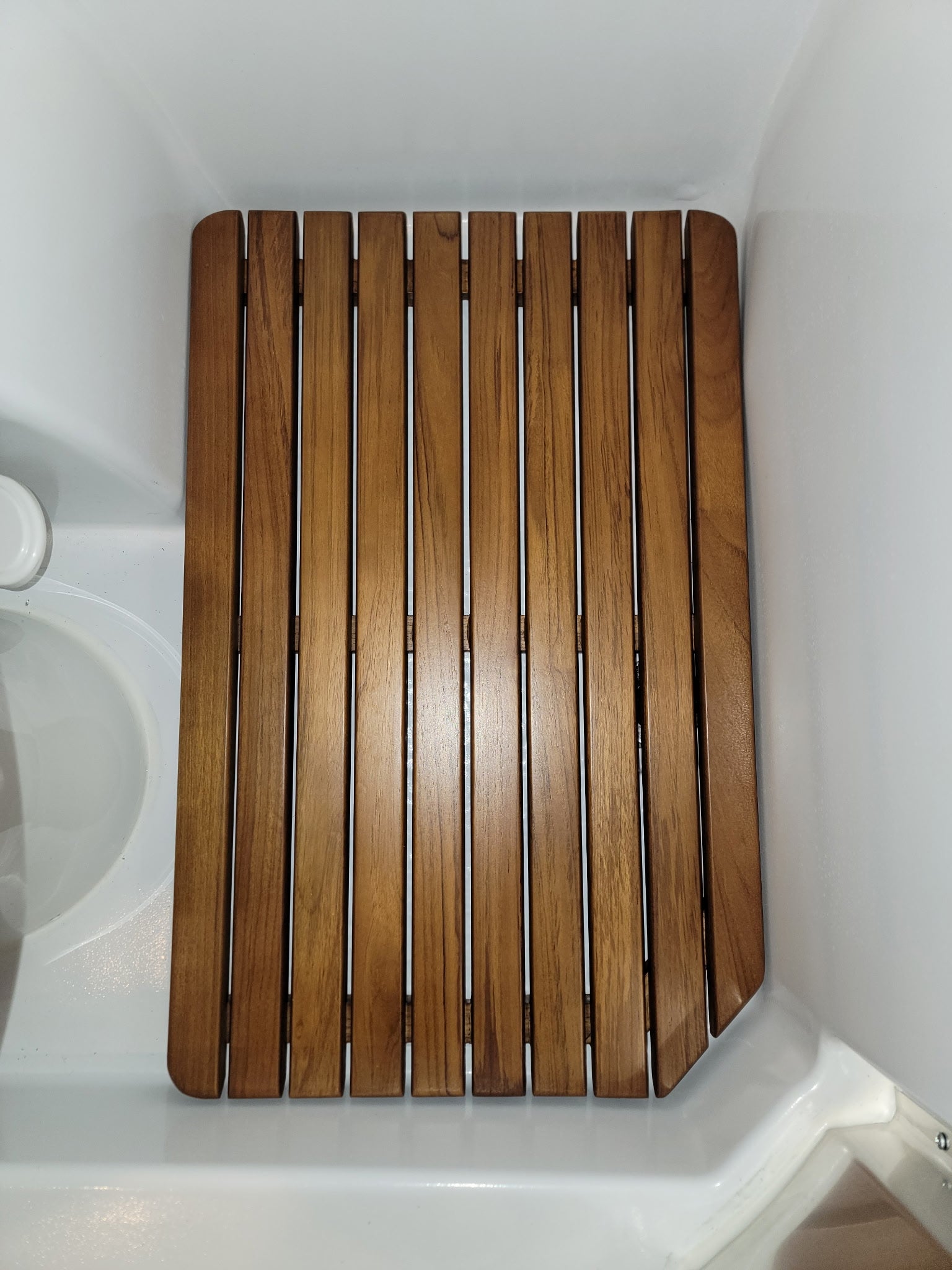 Airstream Basecamp 20/20X/20Xe (mid-2025 and later) Teak Shower Mat