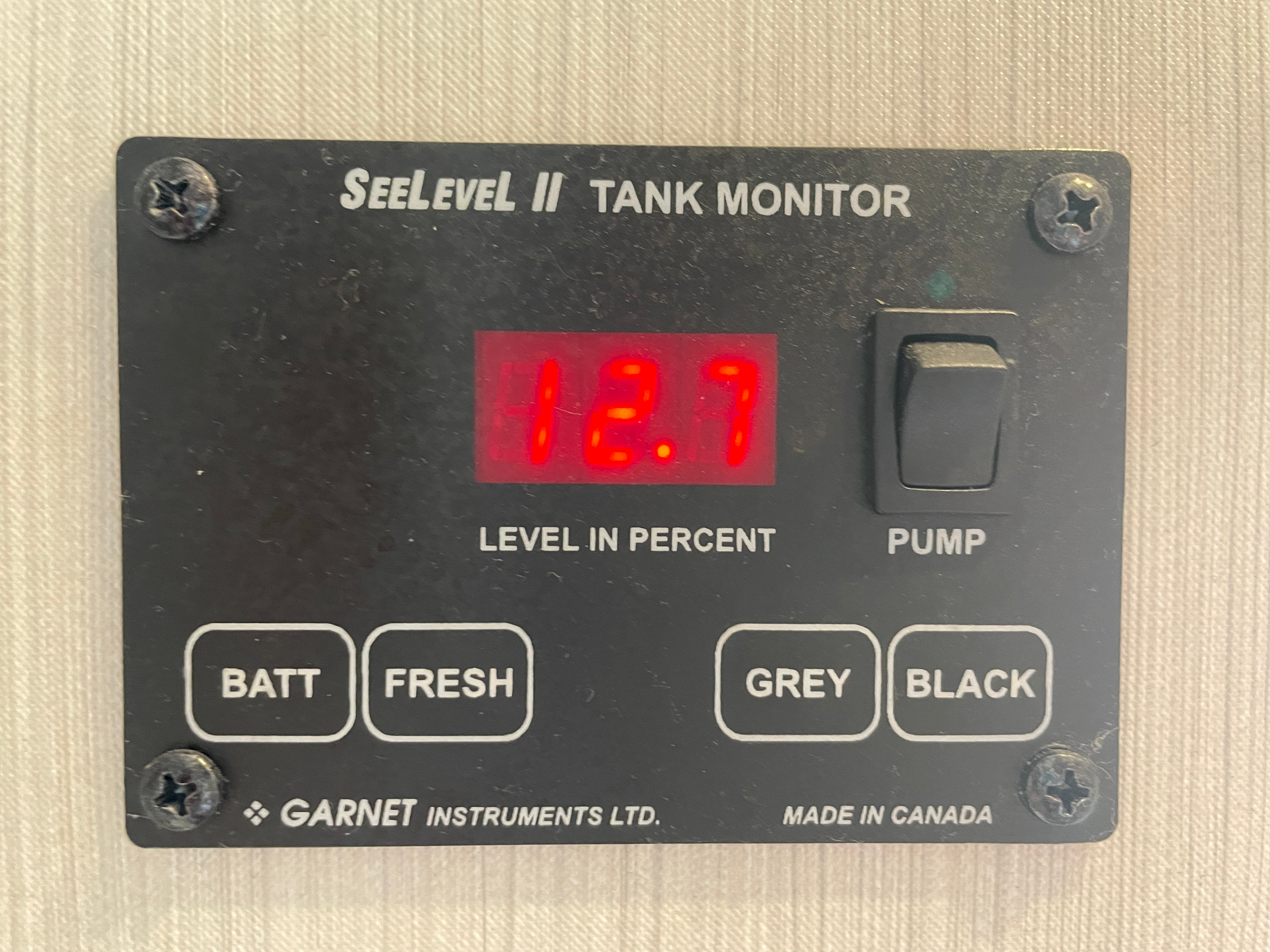 Your voltmeter is lying to you - why you need an amp-hour meter