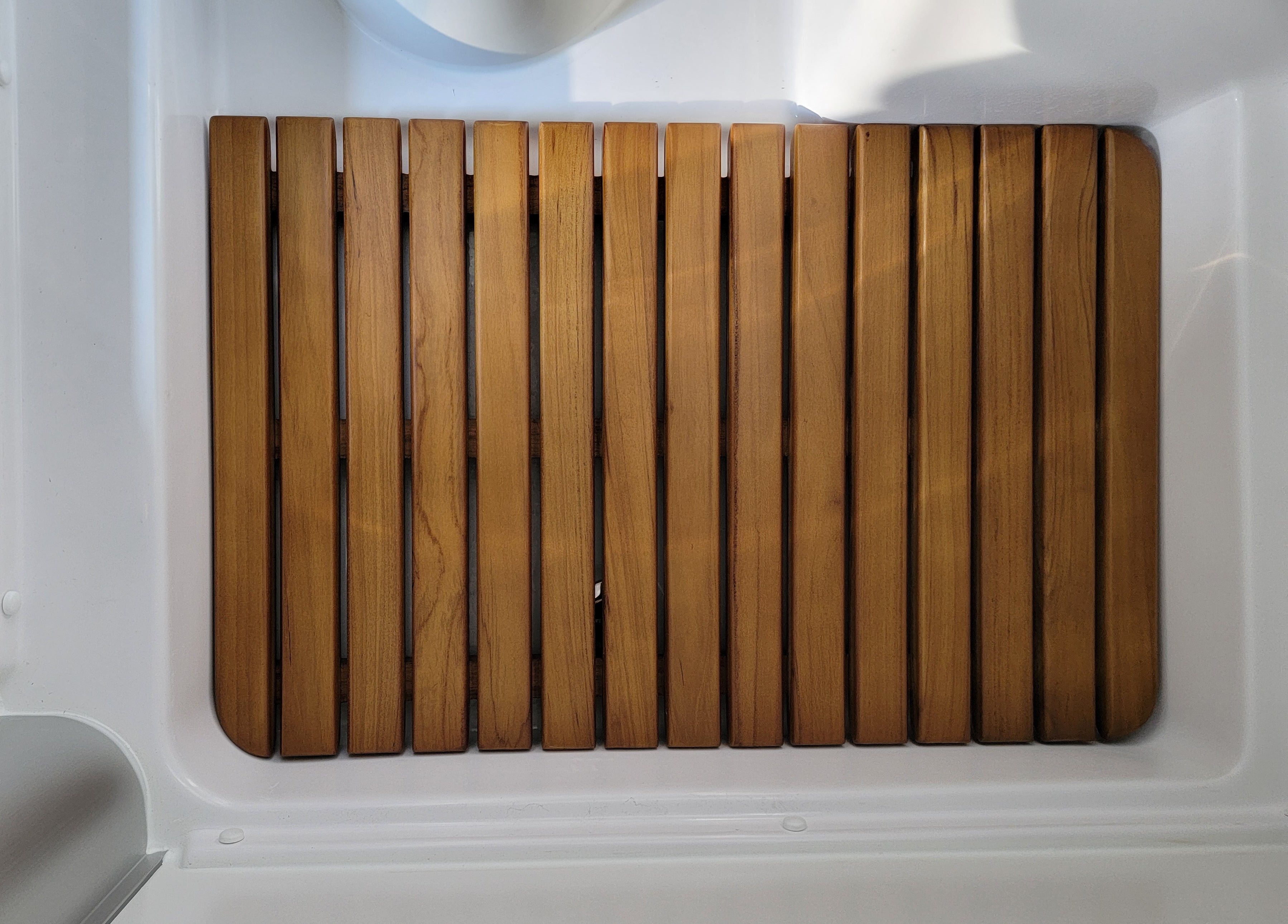 Airstream Basecamp 20/20X/20Xe (2020-mid 2025) Teak Shower Mat