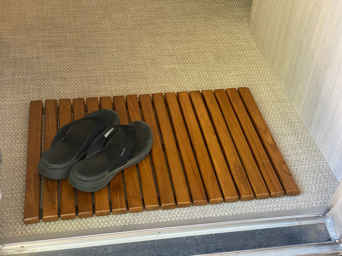 AIR GEAR Teak Roll-up Mat with storage bag